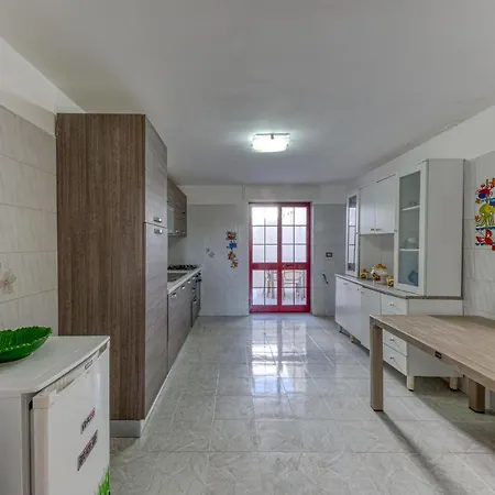 Apartment Pilella Alliste